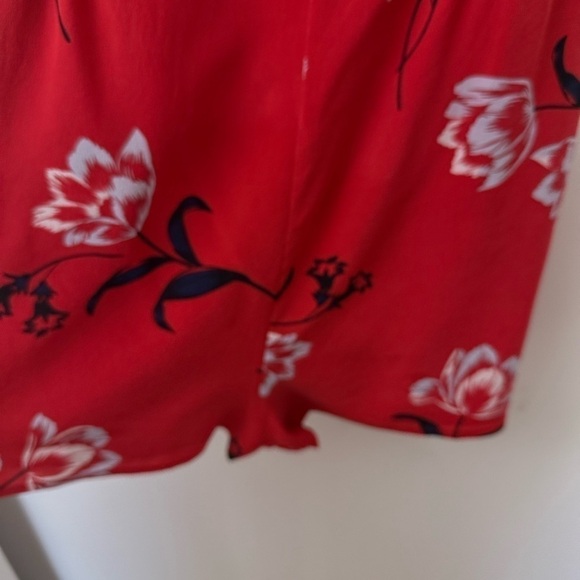 Yumi Kim Eyes on Me Romper red black floral size M - Picture 5 of 9